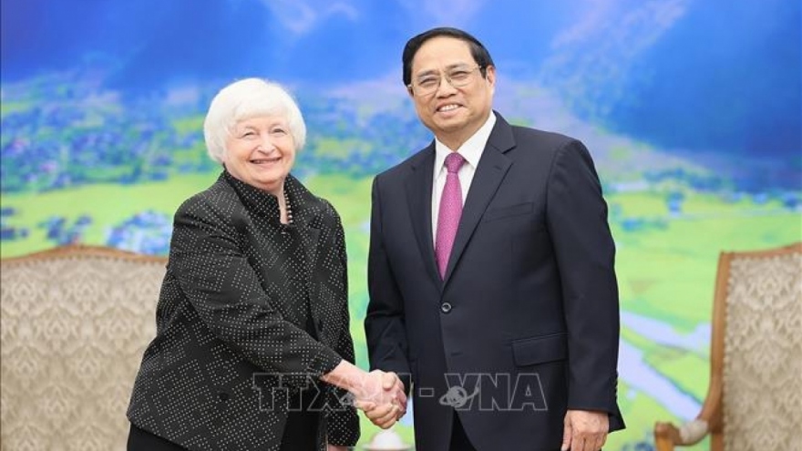 PM Chinh desires stronger economic connectivity with US
